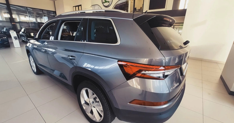 Skoda Kodiaq cena 205000 przebieg: 9, rok produkcji 2024 z Suwałki małe 22